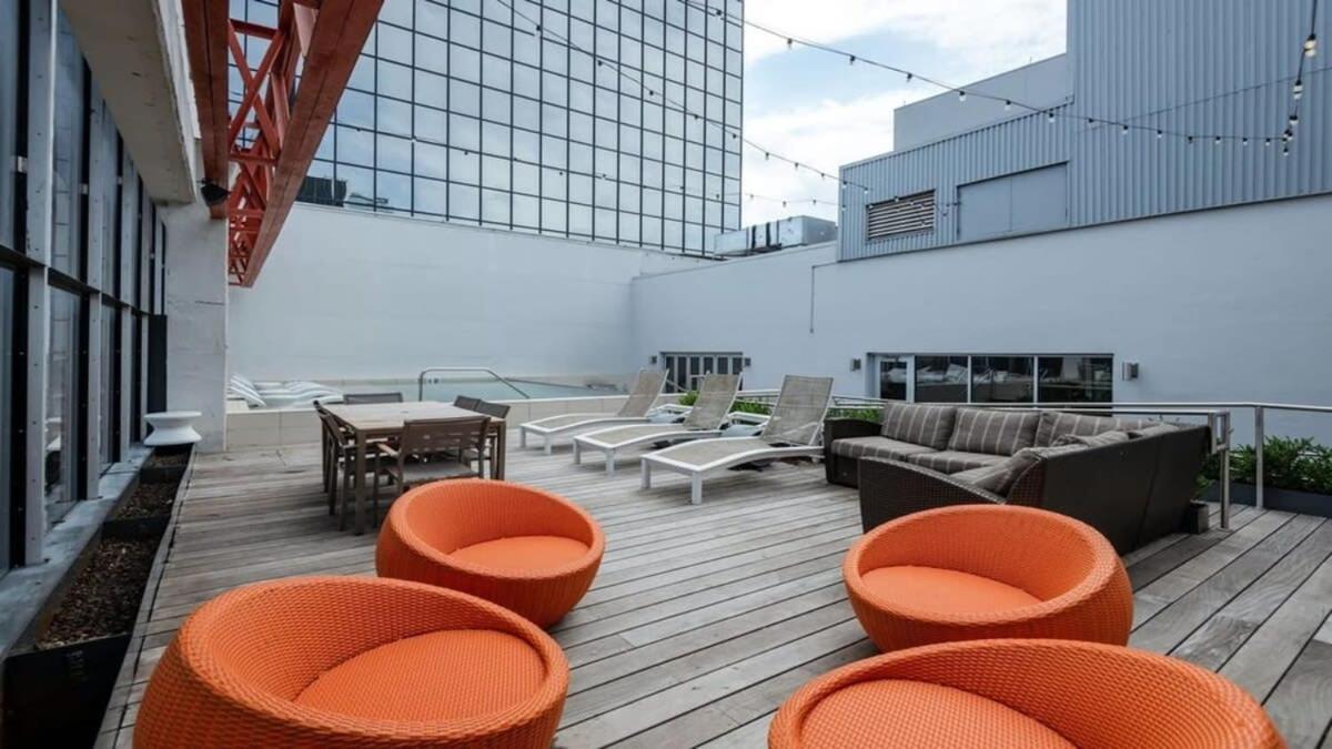 22Nd Fl Bold Cozysuites With Pool, Gym Dallas Dış mekan fotoğraf