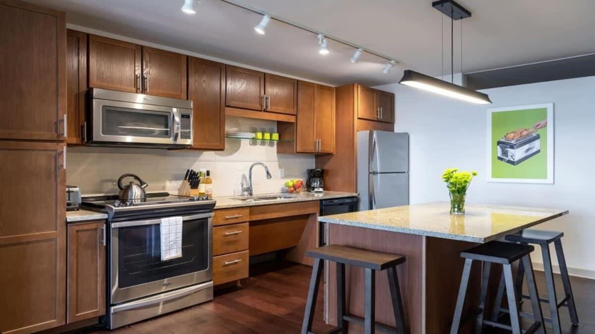 22Nd Fl Bold Cozysuites With Pool, Gym Dallas Dış mekan fotoğraf