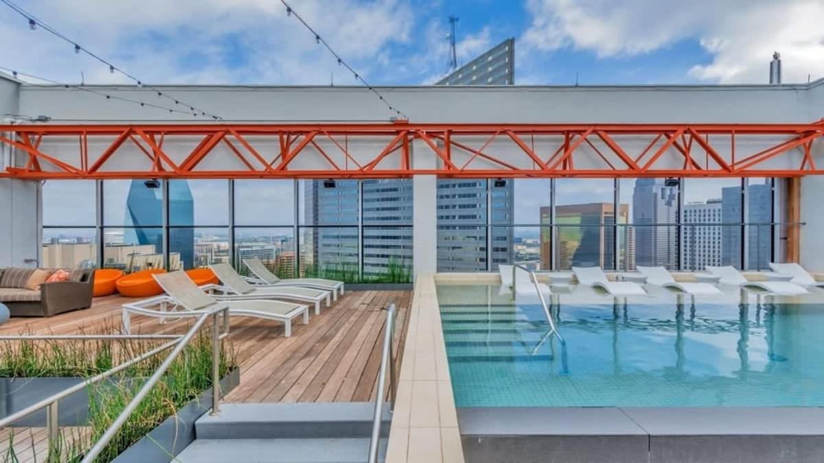22Nd Fl Bold Cozysuites With Pool, Gym Dallas Dış mekan fotoğraf